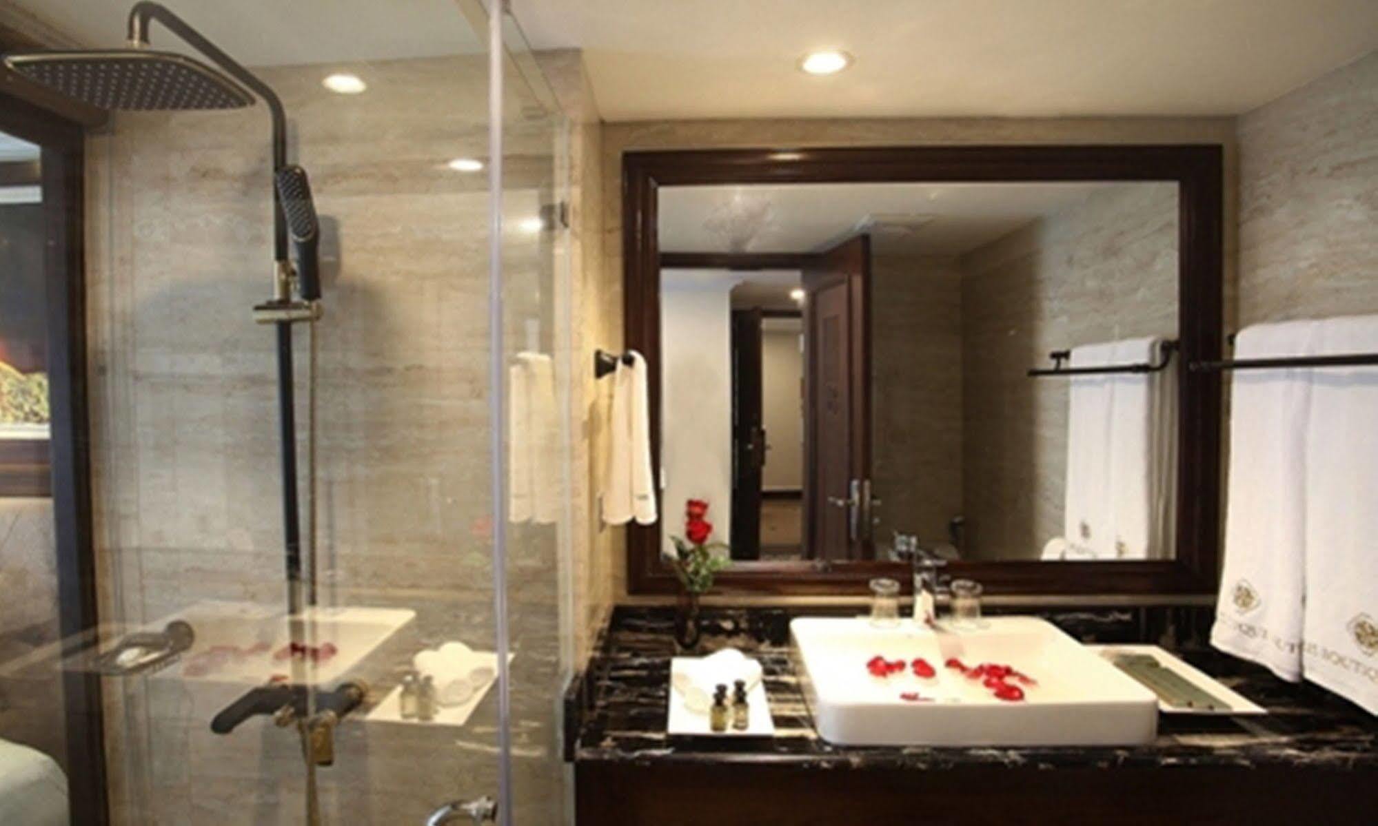 Paris Boutique Hotel Sapa Extérieur photo